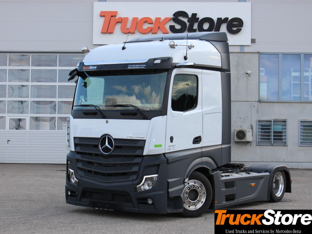 Mercedes Benz Actros 1853